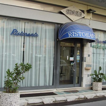 ホテル クローマ ラグーザ エクステリア 写真